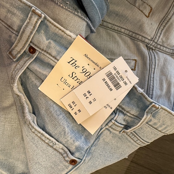 New! Abercrombie & Fitch Ultra High Rise 90s Straight Jean Blue 31911 - Picture 15 of 16
